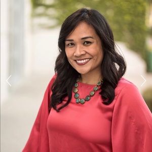 Meet your Posher, Joan